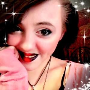 Meet your Posher, Kenzie